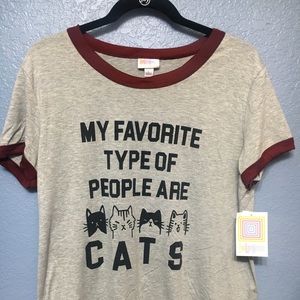 Lularoe Liv T-shirt - Size Large